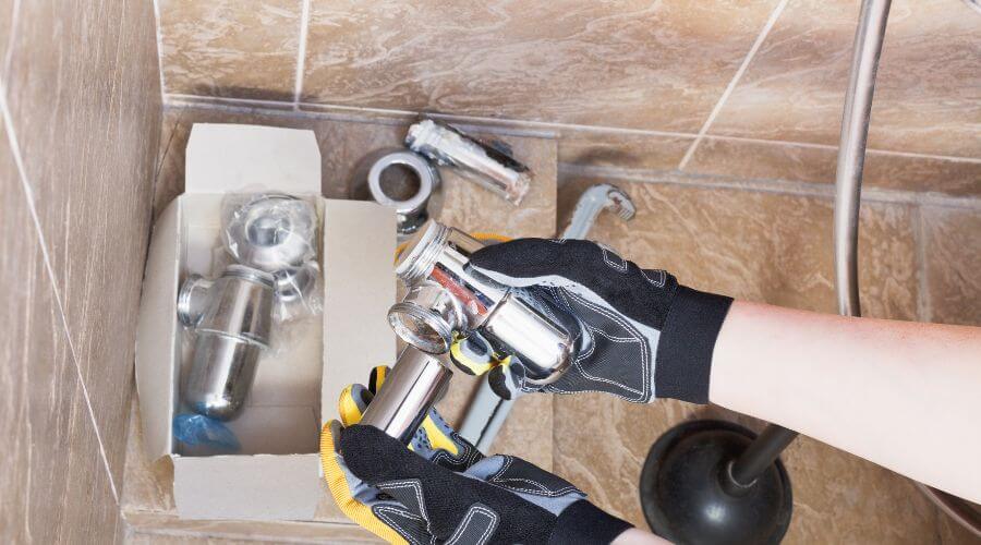 Expert Emergency Roof Repairs services in Johnson City, TX